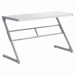 22" x 48" x 30" White  Silver  Mdf  Metal  Computer Desk (Pack of 1)